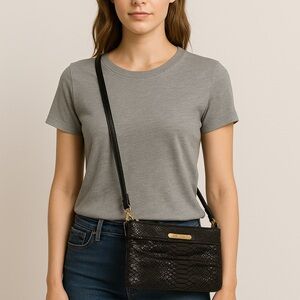 🖤 Michael Kors Black Faux Snakeskin Crossbody Bag
